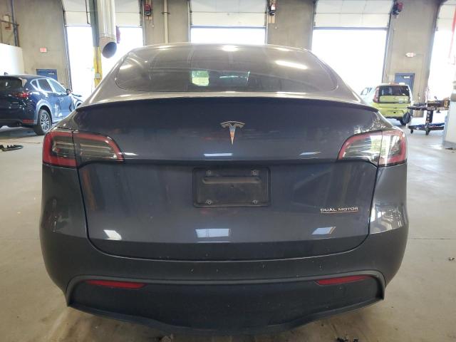 7SAYGDEF1NF396485 - 2022 TESLA MODEL Y 灰色 照片 6