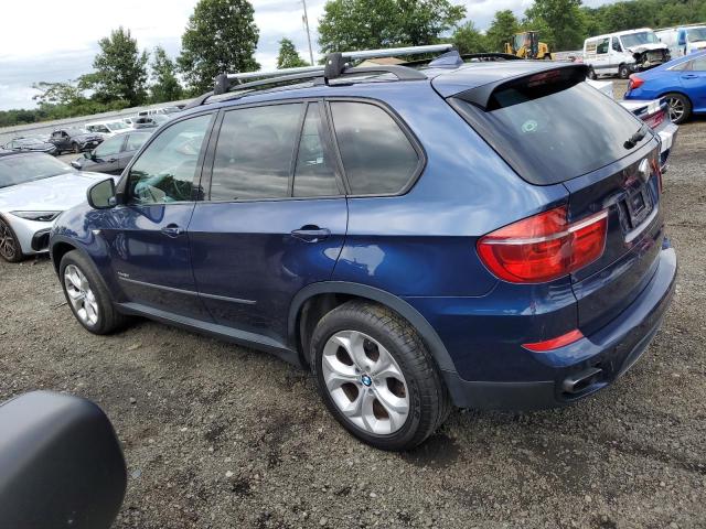 5UXZV8C54CL423101 - 2012 BMW X5 XDRIVE50I BLUE photo 2