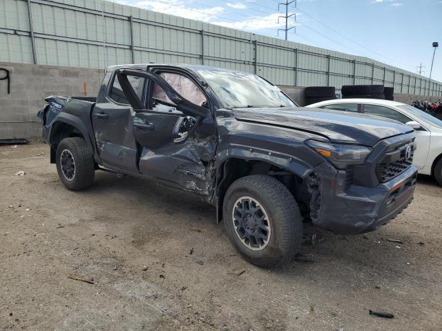 3TMLB5JN5RM025954 - 2024 TOYOTA TACOMA DOUBLE CAB CHARCOAL photo 4