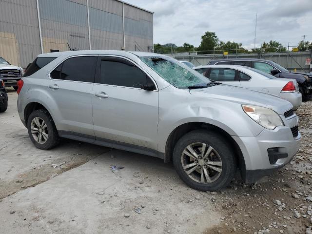 2GNFLCEK0D6249416 - 2013 CHEVROLET EQUINOX LS SILVER photo 4