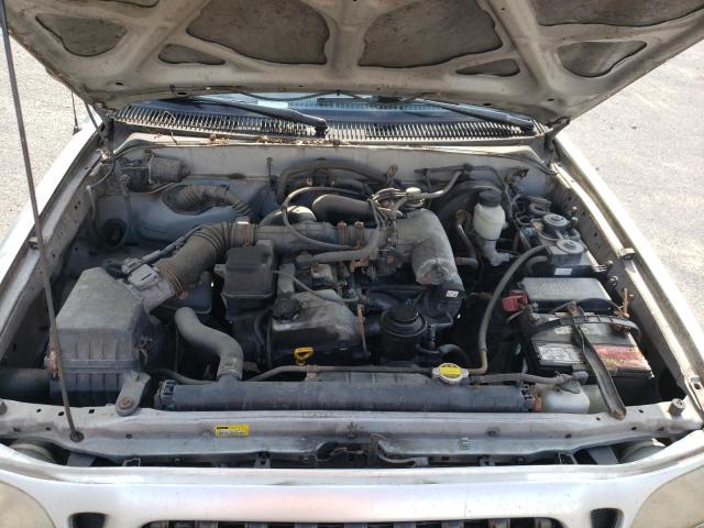 5TEPM62N71Z741892 - 2001 TOYOTA TACOMA SILVER photo 11