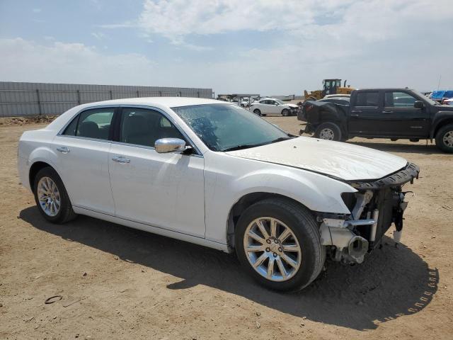 2C3CA5CG5BH537675 - 2011 CHRYSLER 300 LIMITED WHITE photo 4