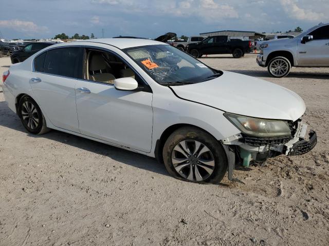 1HGCR2F36DA119771 - 2013 HONDA ACCORD LX WHITE photo 4