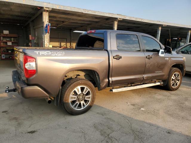 5TFDY5F17KX789233 - 2019 TOYOTA TUNDRA CREWMAX SR5 GRAY photo 3