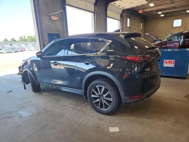 JM3KFBDM0J0328799 - 2018 MAZDA CX-5 GRAND TOURING BLACK photo 2