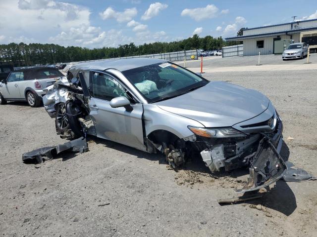 4T1B61HK3JU053171 - 2018 TOYOTA CAMRY XSE GRAY photo 4