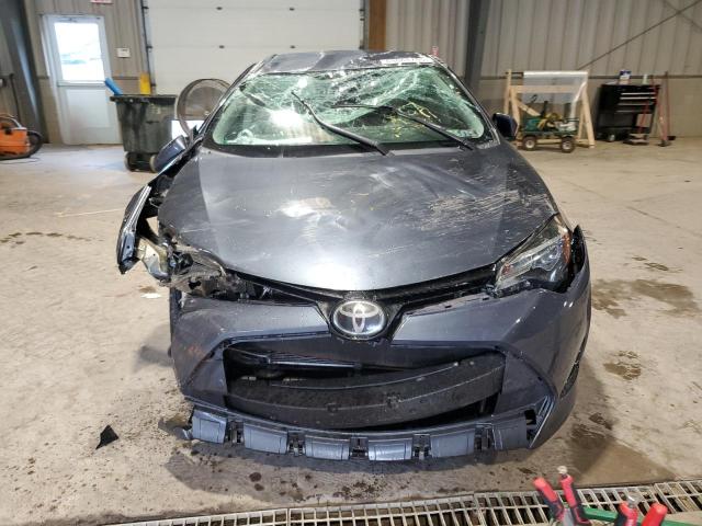 2T1BURHE2JC052867 - 2018 TOYOTA COROLLA L Сұр фото 5