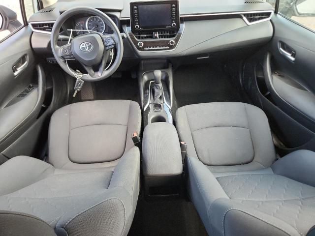 5YFEPMAE8MP218962 - 2021 TOYOTA COROLLA LE 银色 照片 8