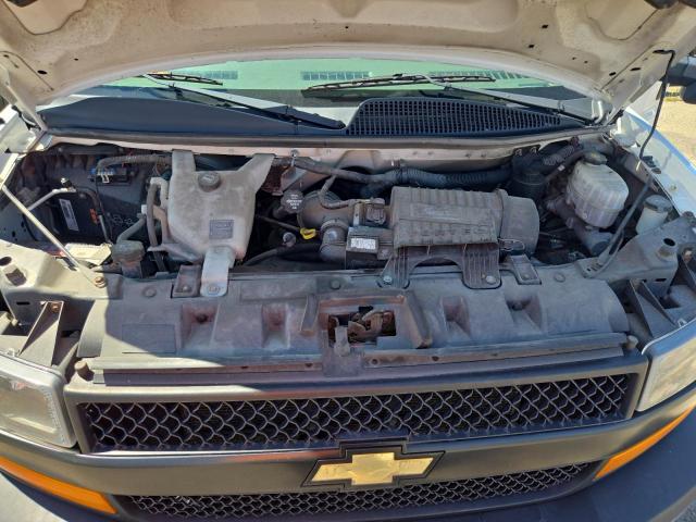 1HA3GTCG5JN003592 - 2018 CHEVROLET EXPRESS G3 WHITE photo 12