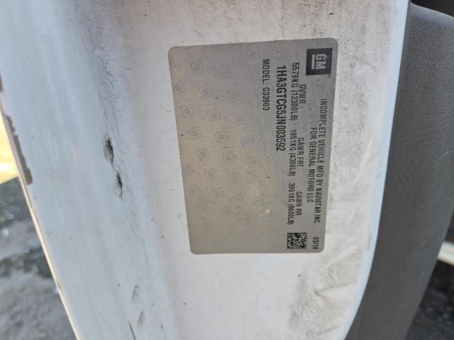 1HA3GTCG5JN003592 - 2018 CHEVROLET EXPRESS G3 WHITE photo 13