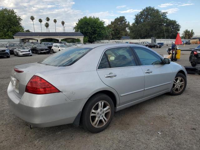 JHMCM56816C007315 - 2006 HONDA ACCORD EX SILVER photo 3