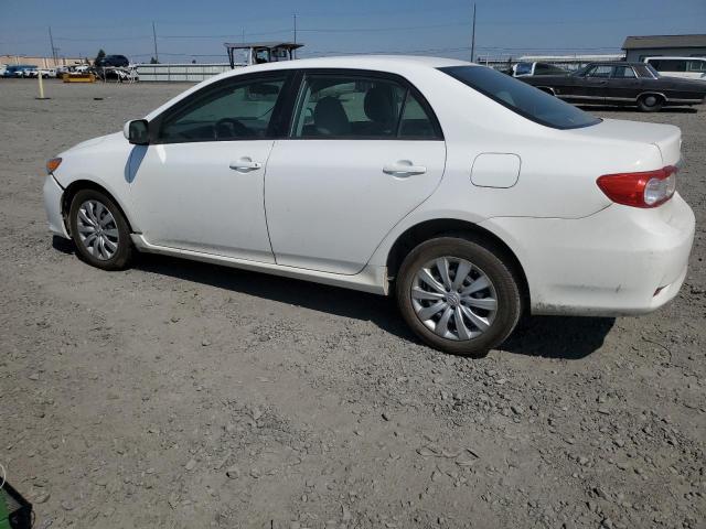 2T1BU4EE2CC833608 - 2012 TOYOTA COROLLA BASE WHITE photo 2