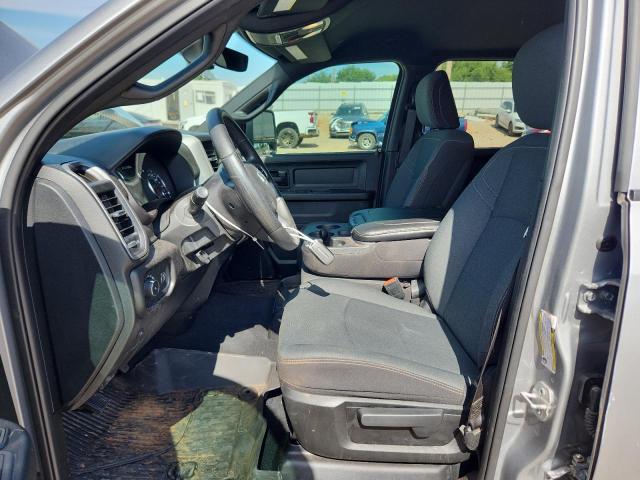 3C6UR5CL7PG529324 - 2023 RAM 2500 TRADESMAN Серебристый фото 7