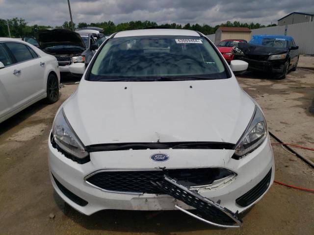 1FADP3F23JL290733 - 2018 FORD FOCUS SE WHITE photo 5