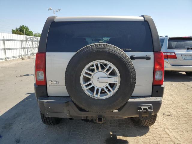 5GTEN13E188109948 - 2008 HUMMER H3 SILVER photo 6