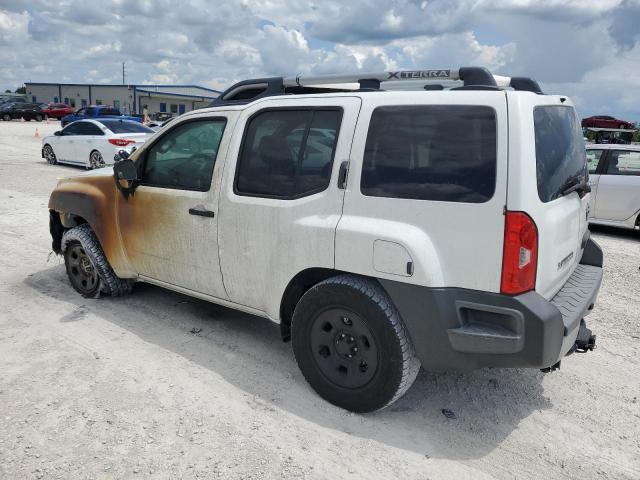 5N1AN0NU4DN817834 - 2013 NISSAN XTERRA X WHITE photo 2