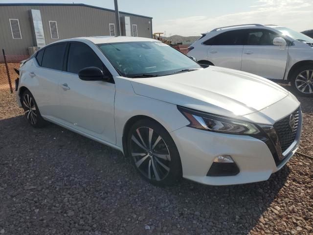 1N4BL4CV2LC185675 - 2020 NISSAN ALTIMA SR WHITE photo 4