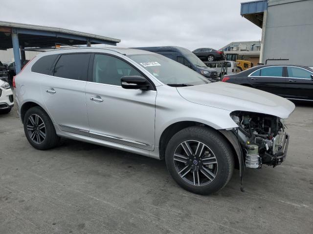 YV440MDR9H2082261 - 2017 VOLVO XC60 T5 DYNAMIC ვერცხლისფერი ფოტო 4