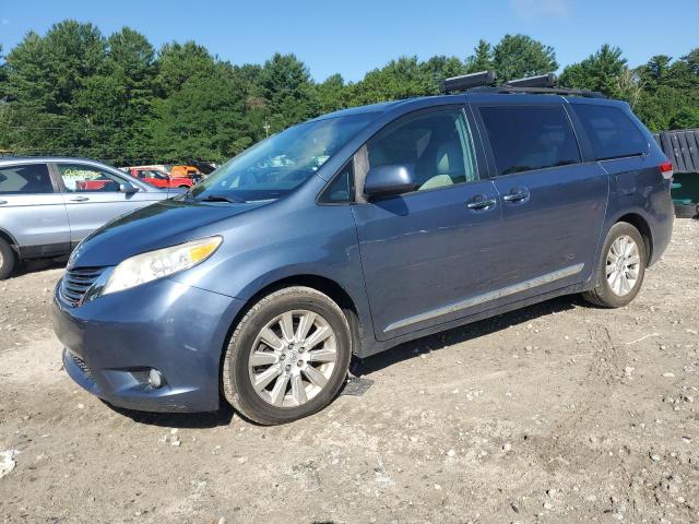 2014 TOYOTA SIENNA XLE, 