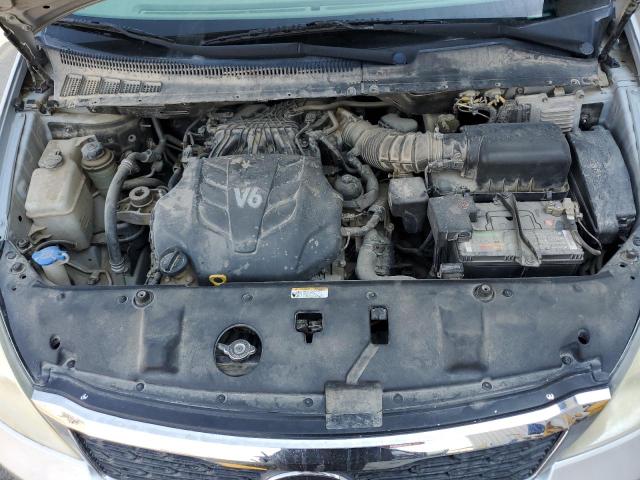 KNDMG4C71C6492455 - 2012 KIA SEDONA LX SILVER photo 12