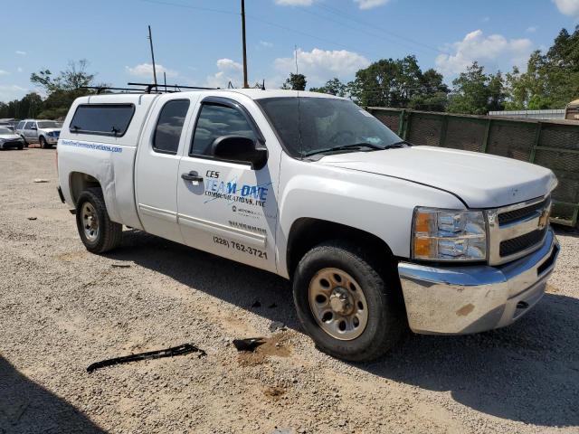 1GCRCREA2DZ284494 - 2013 CHEVROLET SILVERADO C1500  LS WHITE photo 4