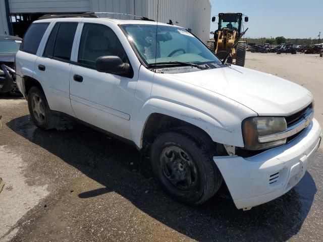 1GNDS13S272231826 - 2007 CHEVROLET TRAILBLAZE LS WHITE photo 4