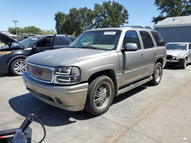 2001 GMC DENALI, 