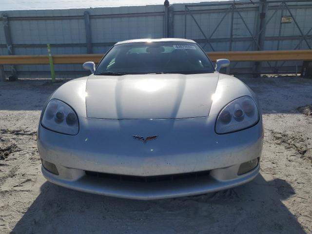 1G1YY26W995109942 - 2009 CHEVROLET CORVETTE SILVER photo 5