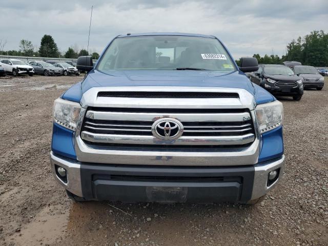 5TFUM5F11GX067758 - 2016 TOYOTA TUNDRA DOUBLE CAB SR/SR5 BLUE photo 5