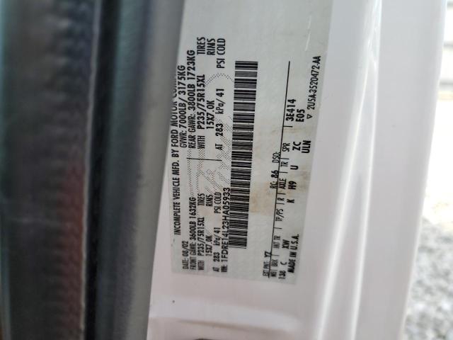 1FDRE14L23HA05933 - 2003 FORD ECONOLINE E150 VAN Dwukolorowy zdjęcie 13