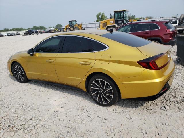 5NPEJ4J22LH013771 - 2020 HYUNDAI SONATA SEL PLUS YELLOW photo 2