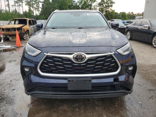 5TDHZRBH8MS096821 - 2021 TOYOTA HIGHLANDER XLE BLUE photo 5