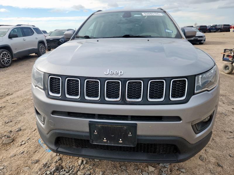 3C4NJDBB6MT580274 - 2021 JEEP COMPASS LATITUDE SILVER photo 5