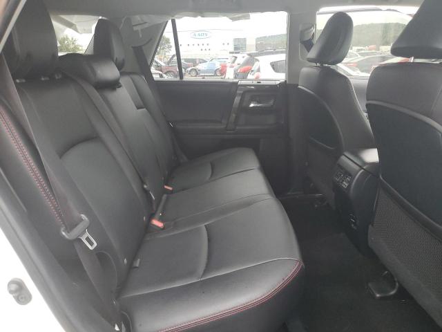 JTEBU5JR1J5554154 - 2018 TOYOTA 4RUNNER SR5/SR5 PREMIUM 白色 照片 11