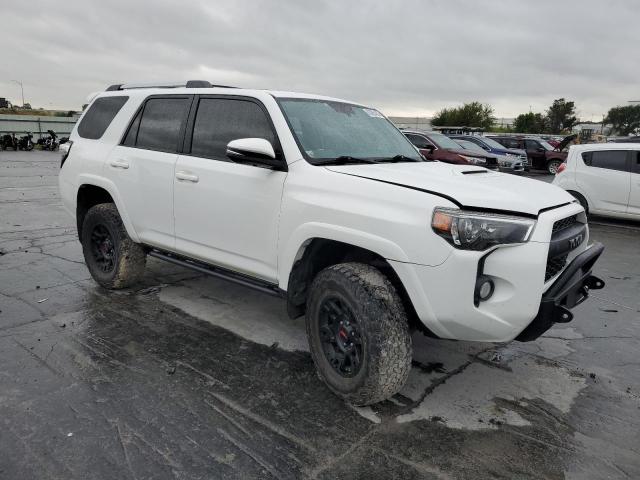 JTEBU5JR1J5554154 - 2018 TOYOTA 4RUNNER SR5/SR5 PREMIUM 白色 照片 4