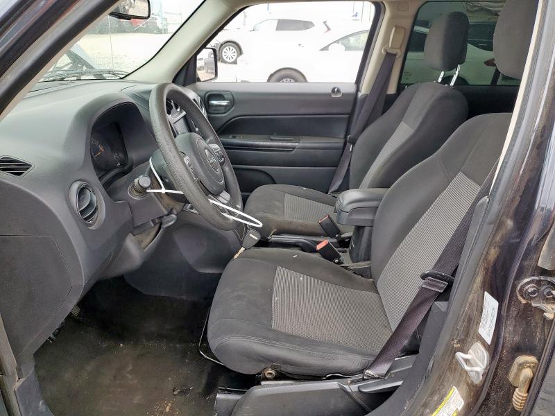 1C4NJRBB5GD585814 - 2016 JEEP PATRIOT SPORT CHARCOAL photo 7