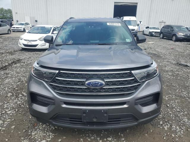 1FMSK8DH7NGA19110 - 2022 FORD EXPLORER XLT GRAY photo 5