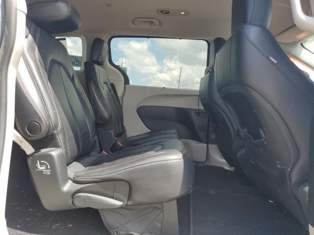 2C4RC1BG1KR651953 - 2019 CHRYSLER PACIFICA TOURING L SILVER photo 11