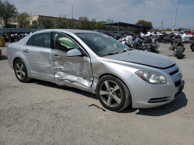 1G1ZC5E07CF261950 - 2012 CHEVROLET MALIBU 1LT Gümüş foto 4