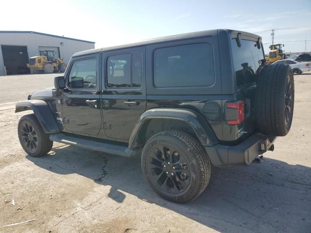 1C4JJXP6XMW843436 - 2021 JEEP WRANGLER U SAHARA 4XE BLACK photo 2