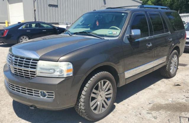 5LMFU28588LJ20660 - 2008 LINCOLN NAVIGATOR 黑色 照片 1