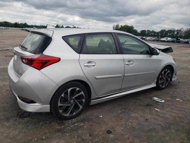 JTNKARJE3JJ562017 - 2018 TOYOTA COROLLA IM SILVER photo 3