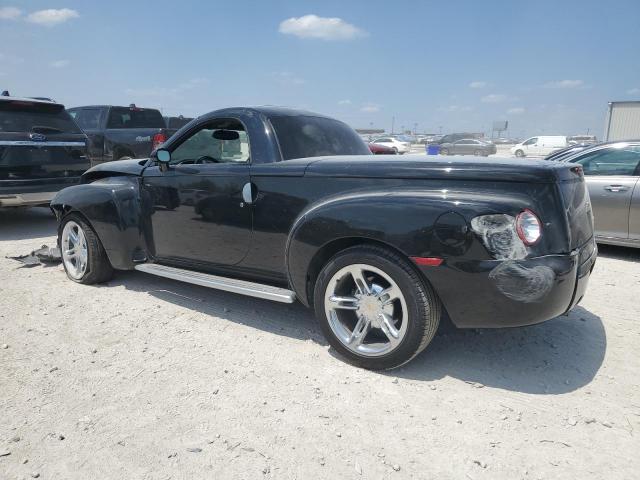 1GCES14P24B110748 - 2004 CHEVROLET SSR 黑色 照片 2