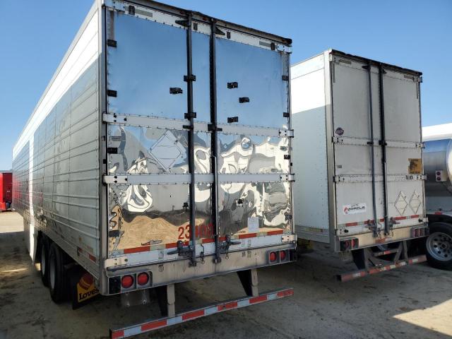 1UYVS2531GU538998 - 2016 UTILITY UNKNOWN WHITE photo 3