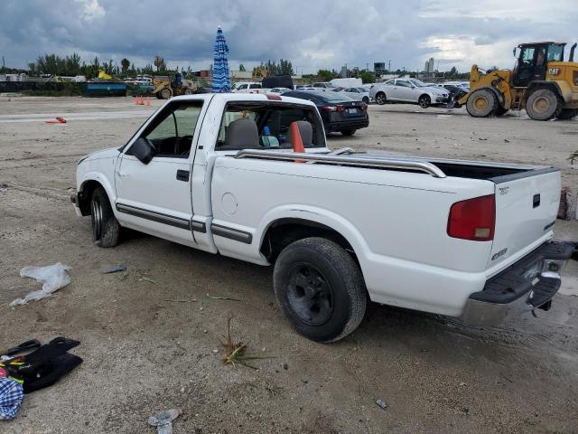 1GCCS14X638196116 - 2003 CHEVROLET S TRUCK S10 WHITE photo 2