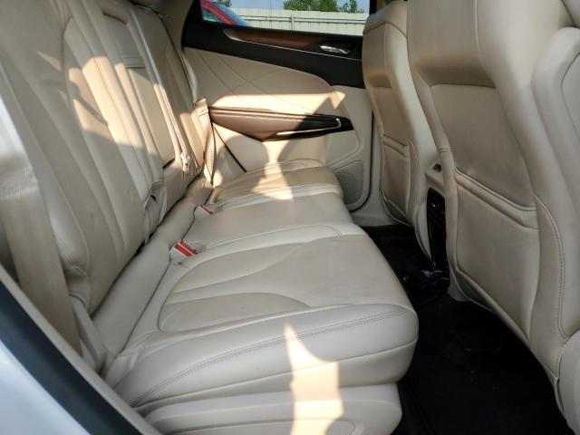 5LMCJ2D98HUL40072 - 2017 LINCOLN MKC SELECT Սպիտակ լուսանկար 11