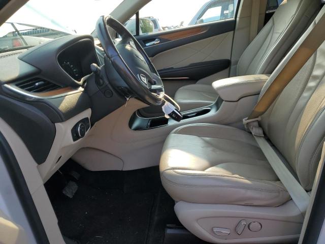 5LMCJ2D98HUL40072 - 2017 LINCOLN MKC SELECT Սպիտակ լուսանկար 7