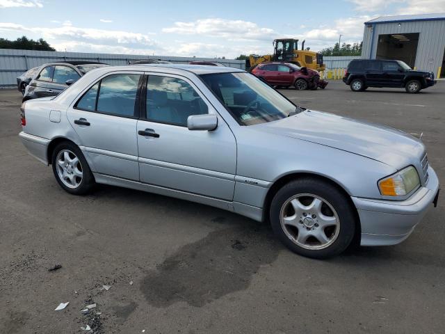 WDBHA29G8YA851737 - 2000 MERCEDES-BENZ C 280 SILVER photo 4