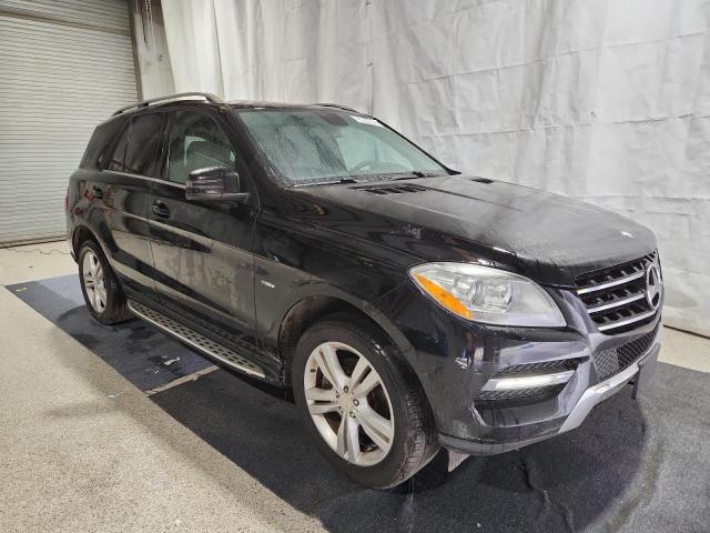 4JGDA5HB8CA028057 - 2012 MERCEDES-BENZ ML 350 4MATIC BLACK photo 4