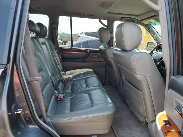 JTJHT00W554001981 - 2005 LEXUS LX 470 GRAY photo 11